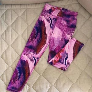 Girls’ active leggings